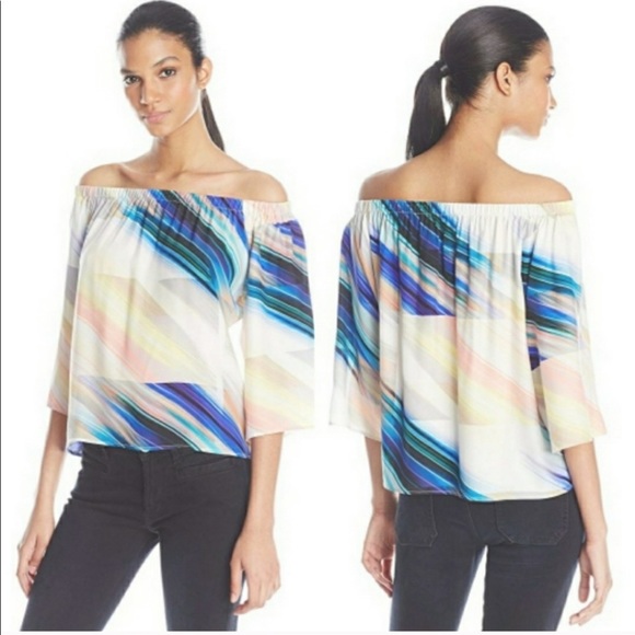 Amanda Uprichard Printed Top 100% silk Size S - Picture 13 of 13